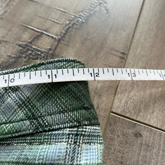 NWT- Urban Outfitters. Gorgeous green plaid mini skirt. XS. Super cute ☺️ - Picture 4 of 8